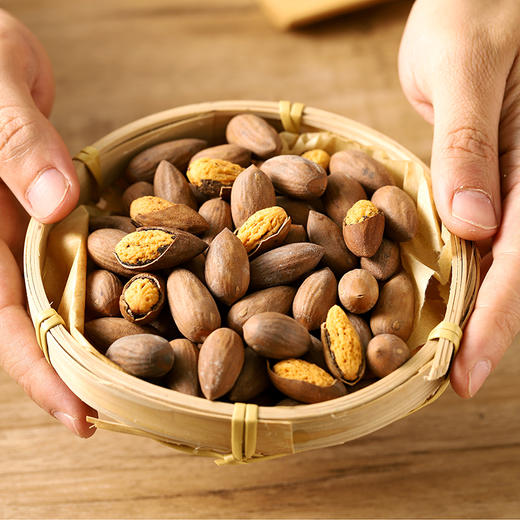 【蜜餞精選】千年古樹(shù)香榧 殼薄仁滿(mǎn)的珍饈，西施故里的地標(biāo)饋贈(zèng)